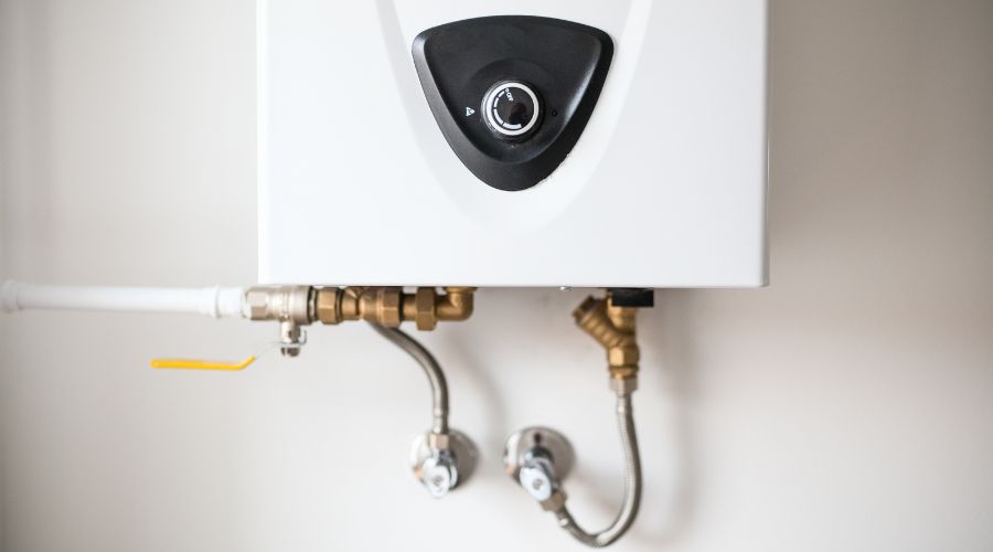 Choosing the Right Water Heater - Gas vs Electric